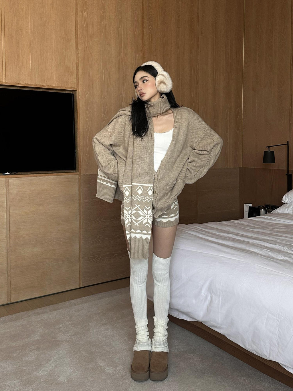rovente Warm Button Cardigan Loose Commuter Knit Apricot Sweater Shorts Top & Shots Sets