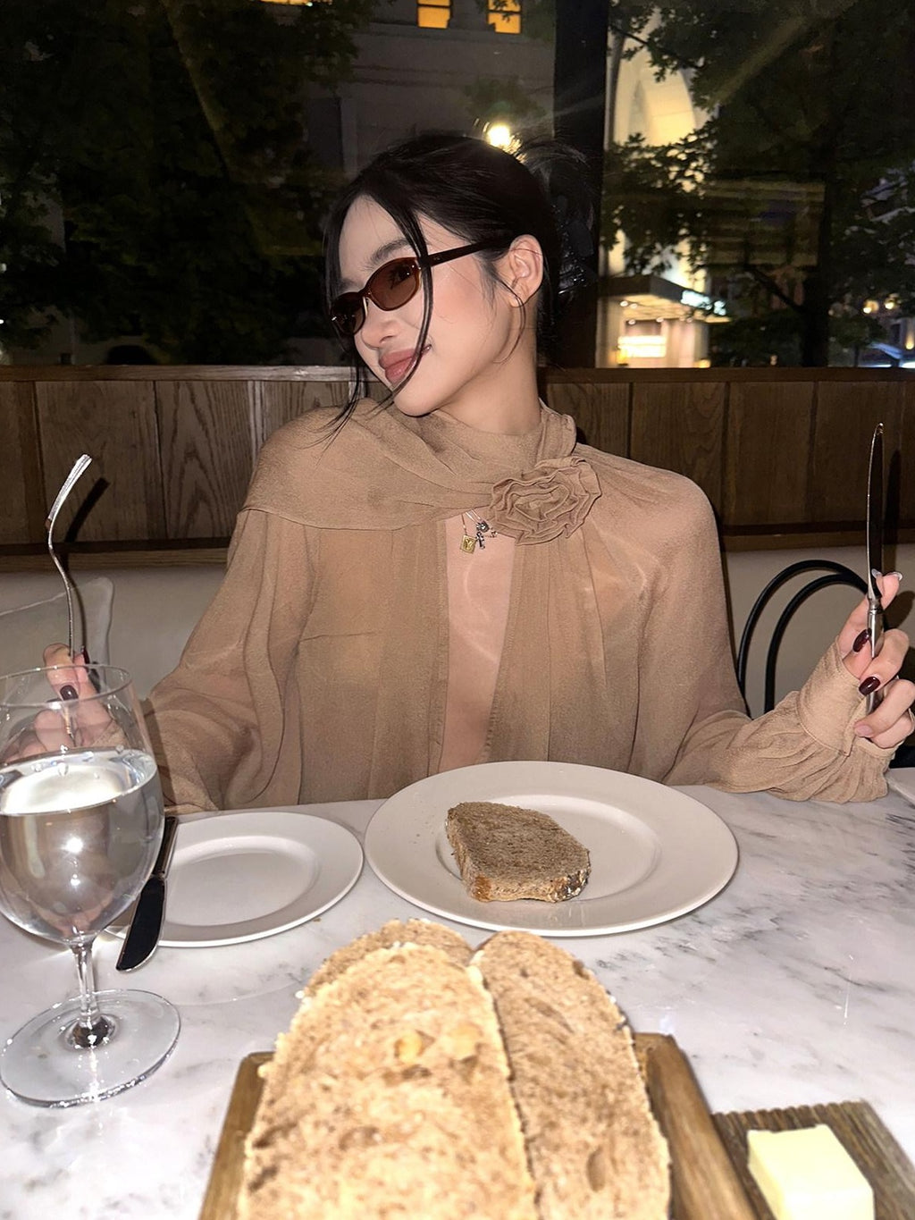 rovente Elegant V-neck Loose Fit Long Sleeve Nude Woven Zipper Women Party Blouses