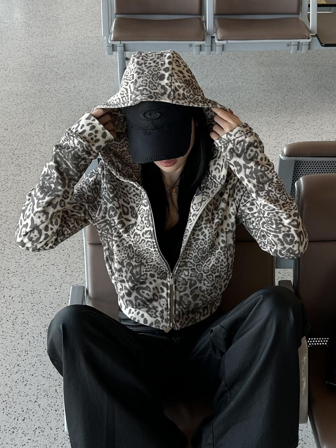 rovente Leopard Print Oversized Cropped Hooded Zip Women 100 Percent Cotton Hoodie