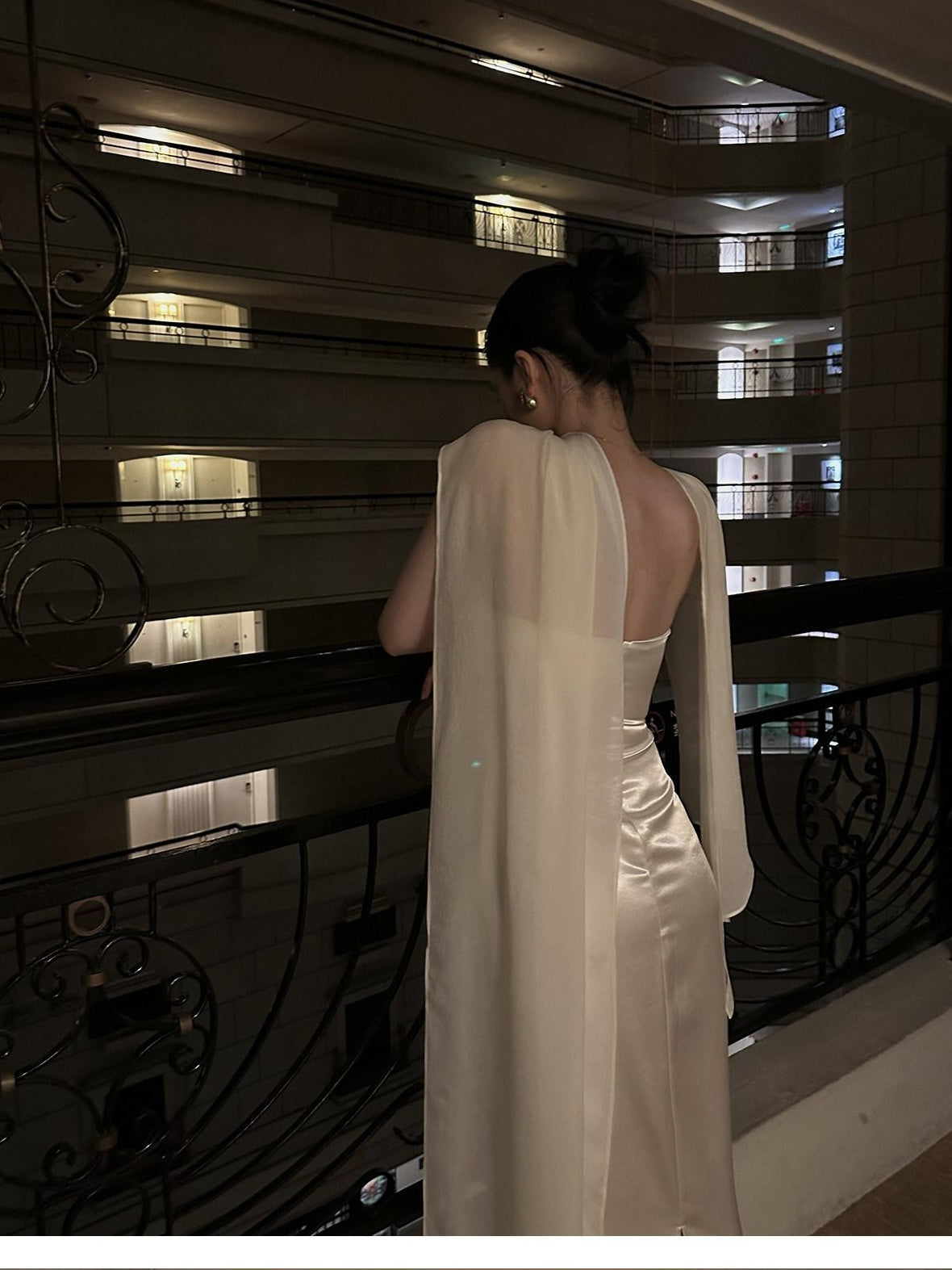 rovente test Elegant Sequin Strapless Natural Waist Fitted Zipper White Maxi Dresses