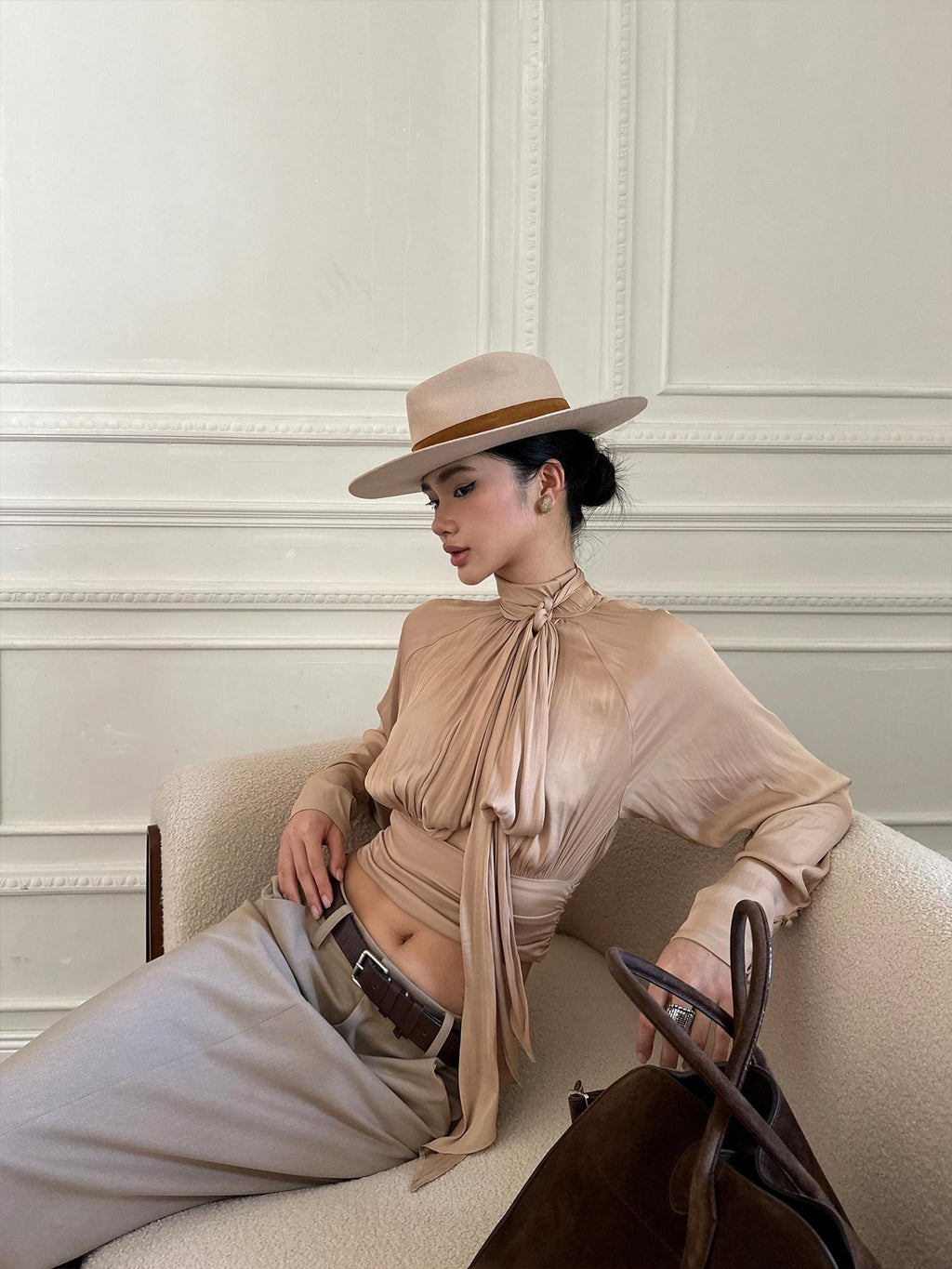 rovente Elegant Slim Waist Stand Collar Women Party Nude Polyester Long Sleeve Cop Tops