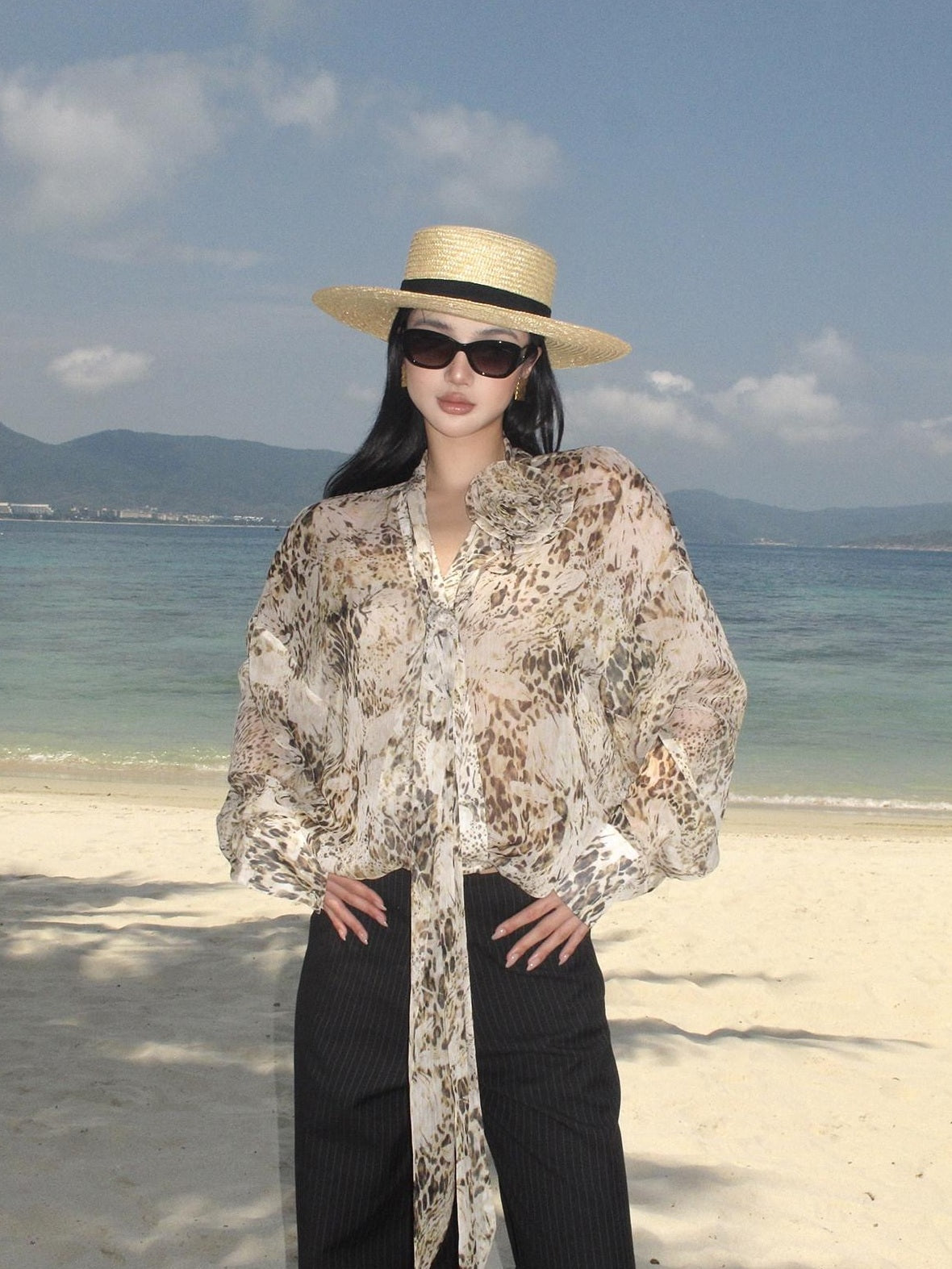 rovente Cooling Lightweight Loose Tie Neck Long Sleeve Leopard Print Women Office Shits