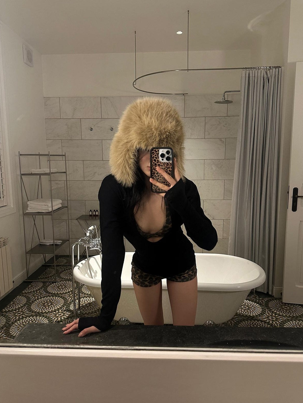 rovente V-neck Slim Knit Black With Leopard Tie Womens Casual Long Sleeve T-Shits