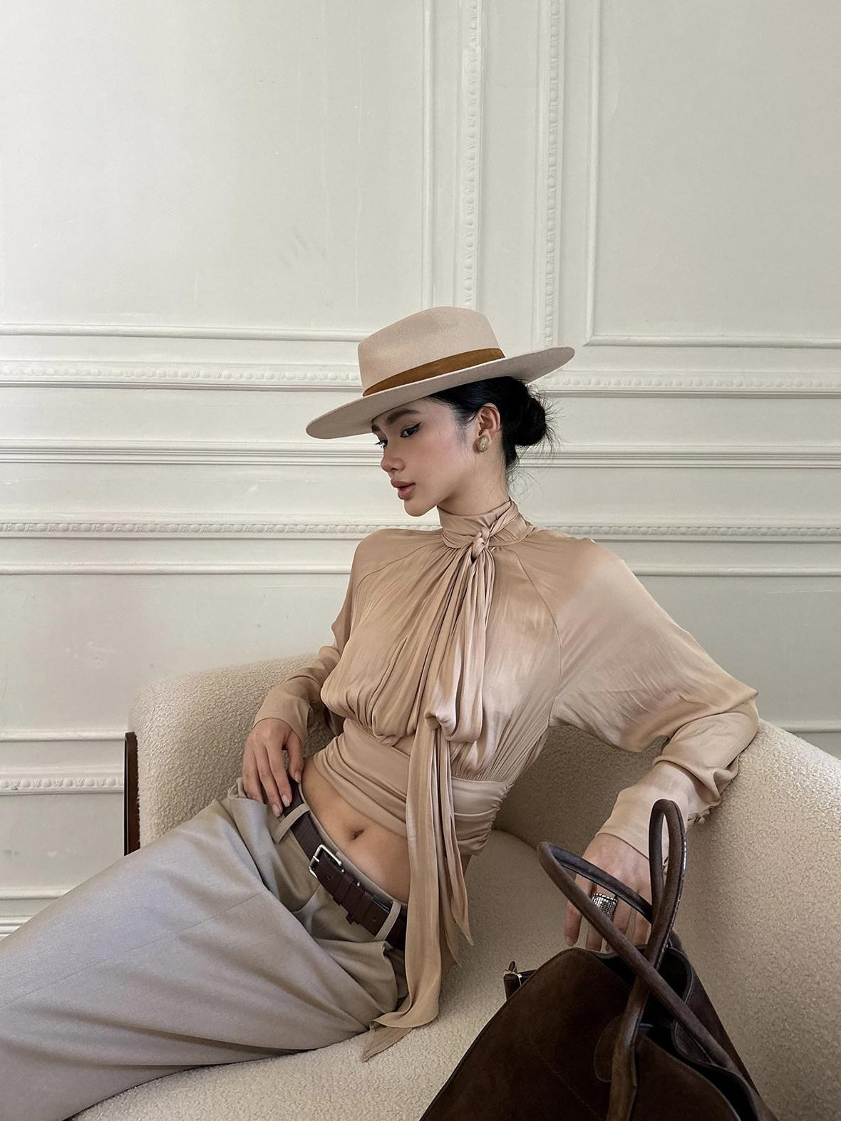 rovente Elegant Slim Waist Stand Collar Women Party Nude Polyester Long Sleeve Cop Tops