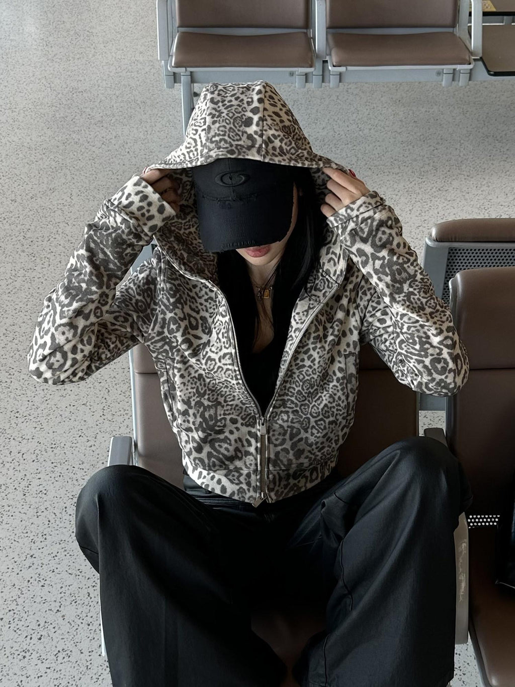 rovente Leopard Print Oversized Cropped Hooded Zip Women 100 Percent Cotton Hoodie