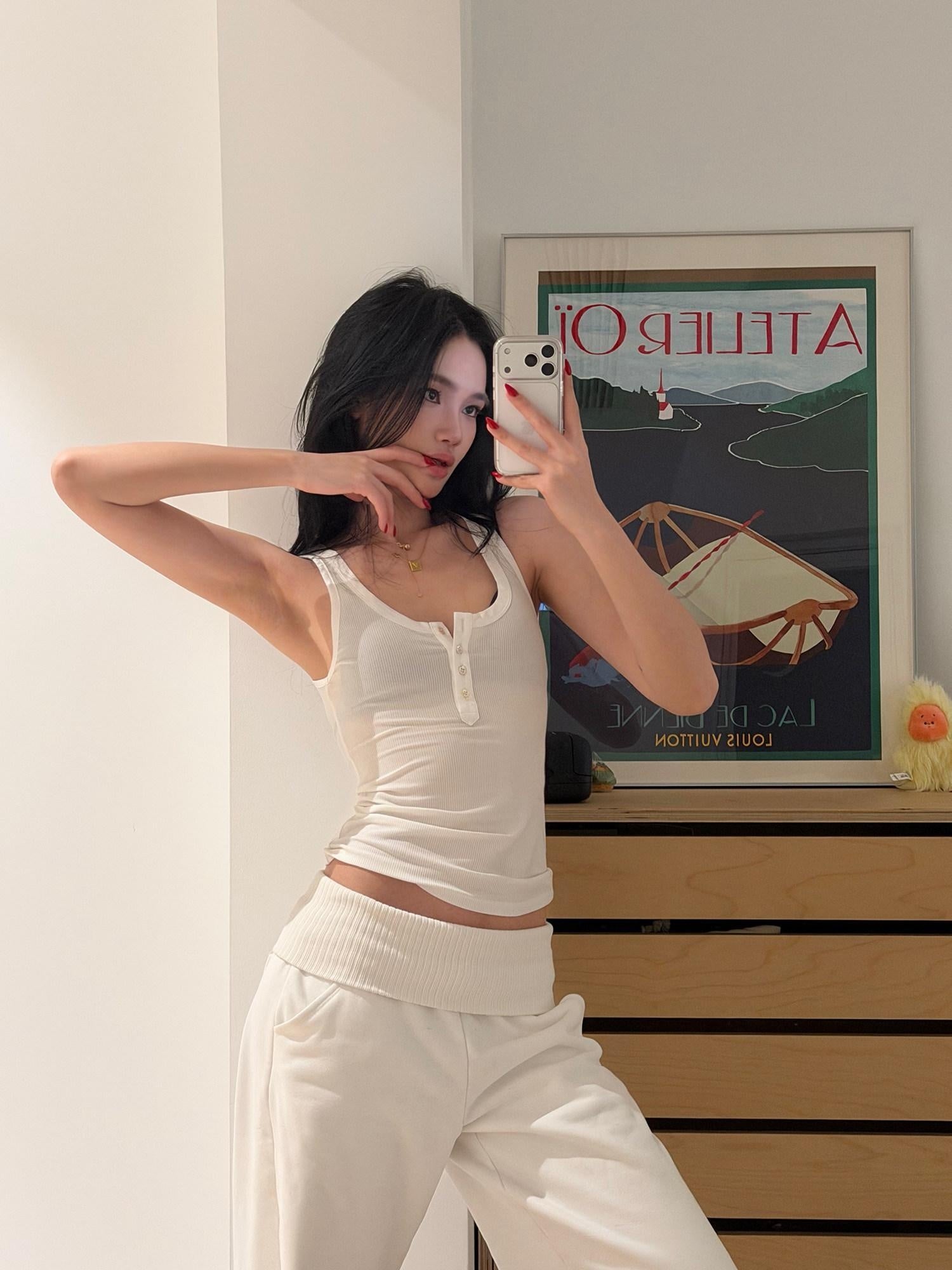 rovente Lyocell High Stretch Casual Slim U Neck Button Women White Basic Camisoles