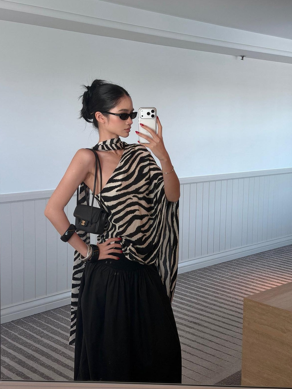 rovente Black White Zebra Contrast Loose Sleeveless Slant Neck Rayon Off Shoulde Cop Tops