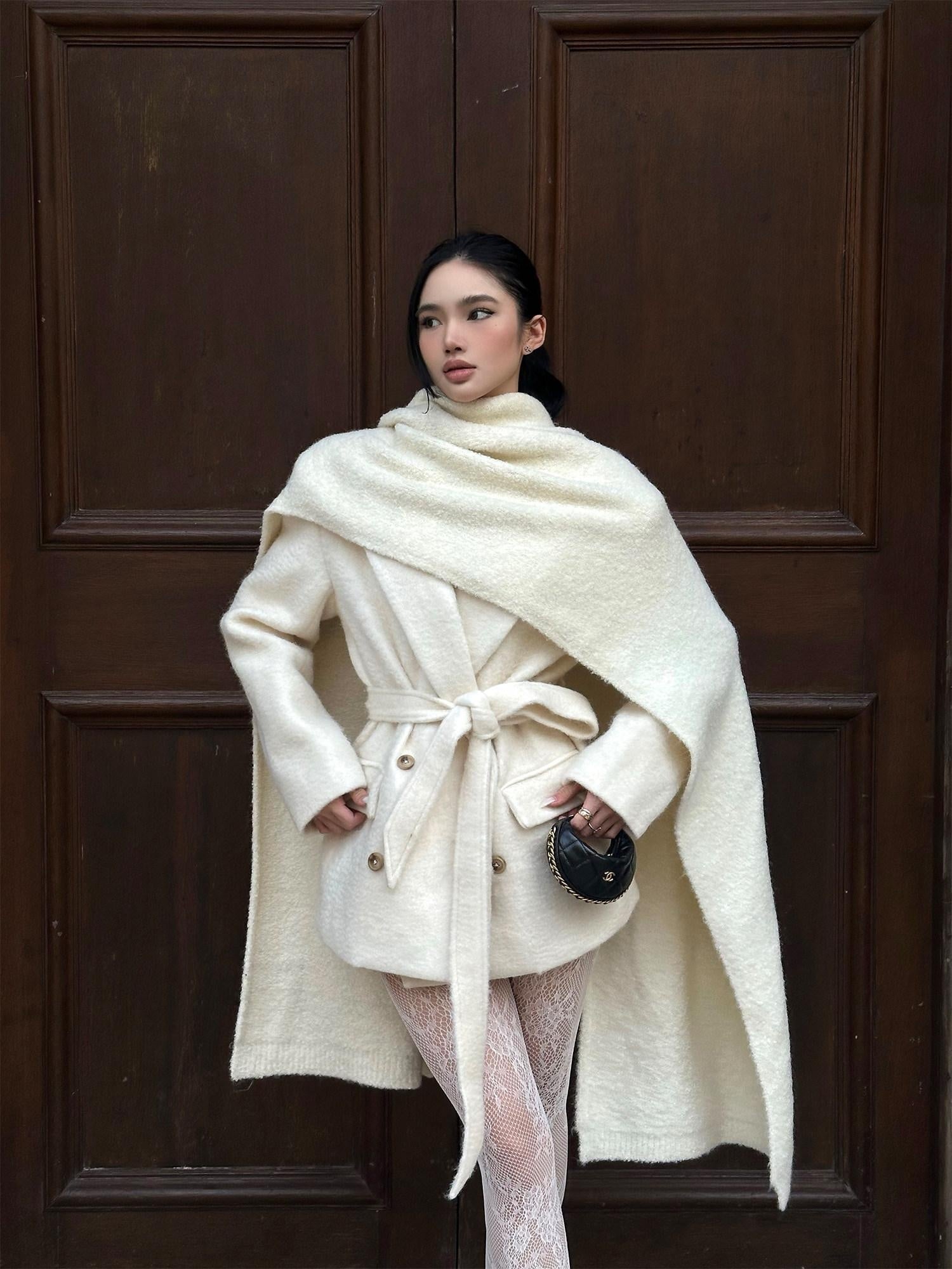 rovente Warm Wool Blend Double Breasted Oversized Commuter Women Ivory Shawl Wool Coats
