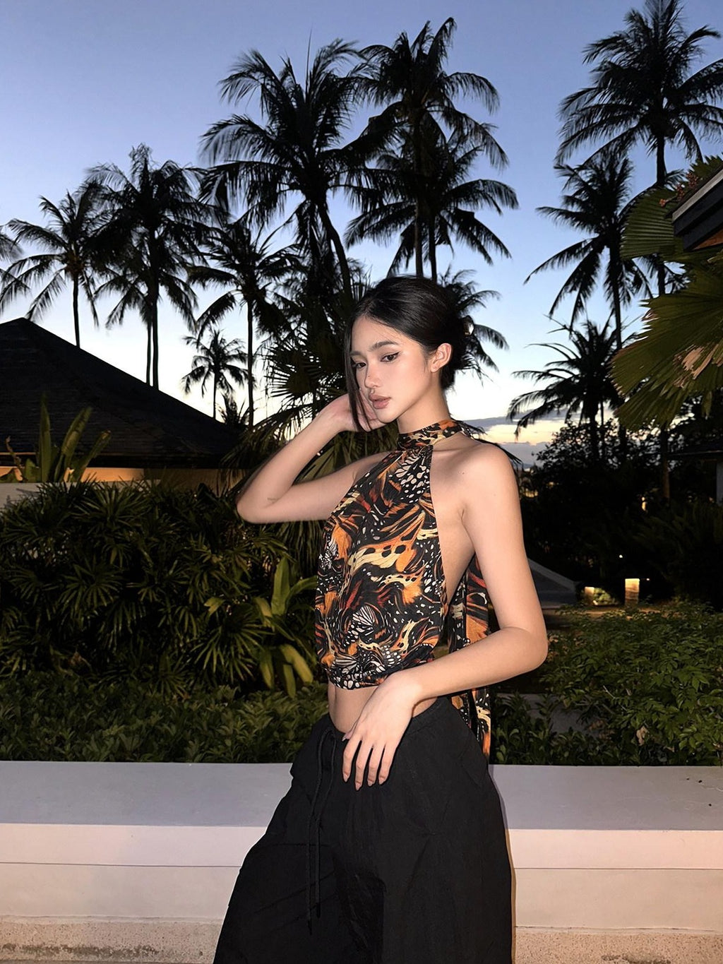 rovente Breathable Slim Fit Halter Neck Women Printed Tank Top Halte Cop Tops