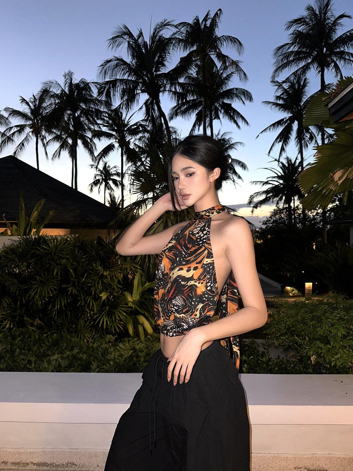 rovente Breathable Slim Fit Halter Neck Women Printed Tank Top Halte Cop Tops