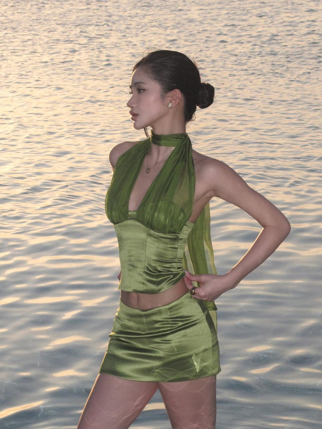 rovente Padded Halter Slim Fit Acetate Travel Ready Green Solid Top & Skit Sets