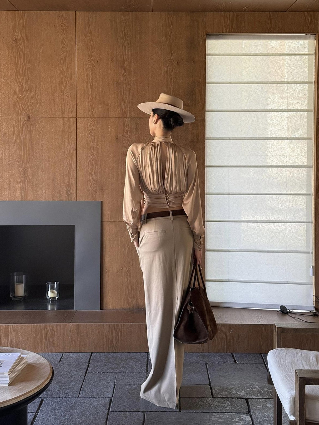 rovente Elegant Slim Waist Stand Collar Women Party Nude Polyester Long Sleeve Cop Tops