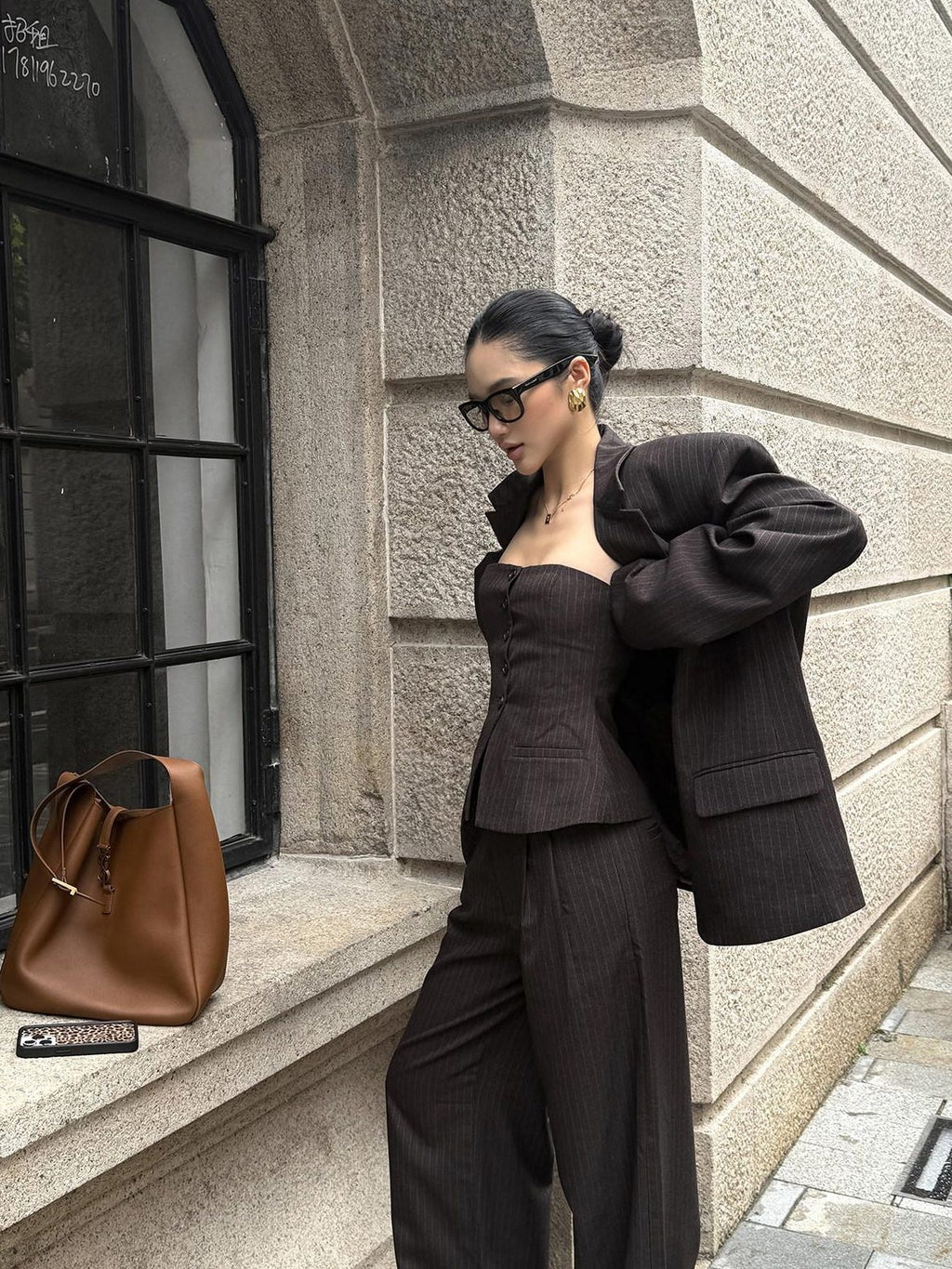 rovente Elastic Waist Minimalist Stripe Workwear Women Pocket Brown Wide Leg Pants