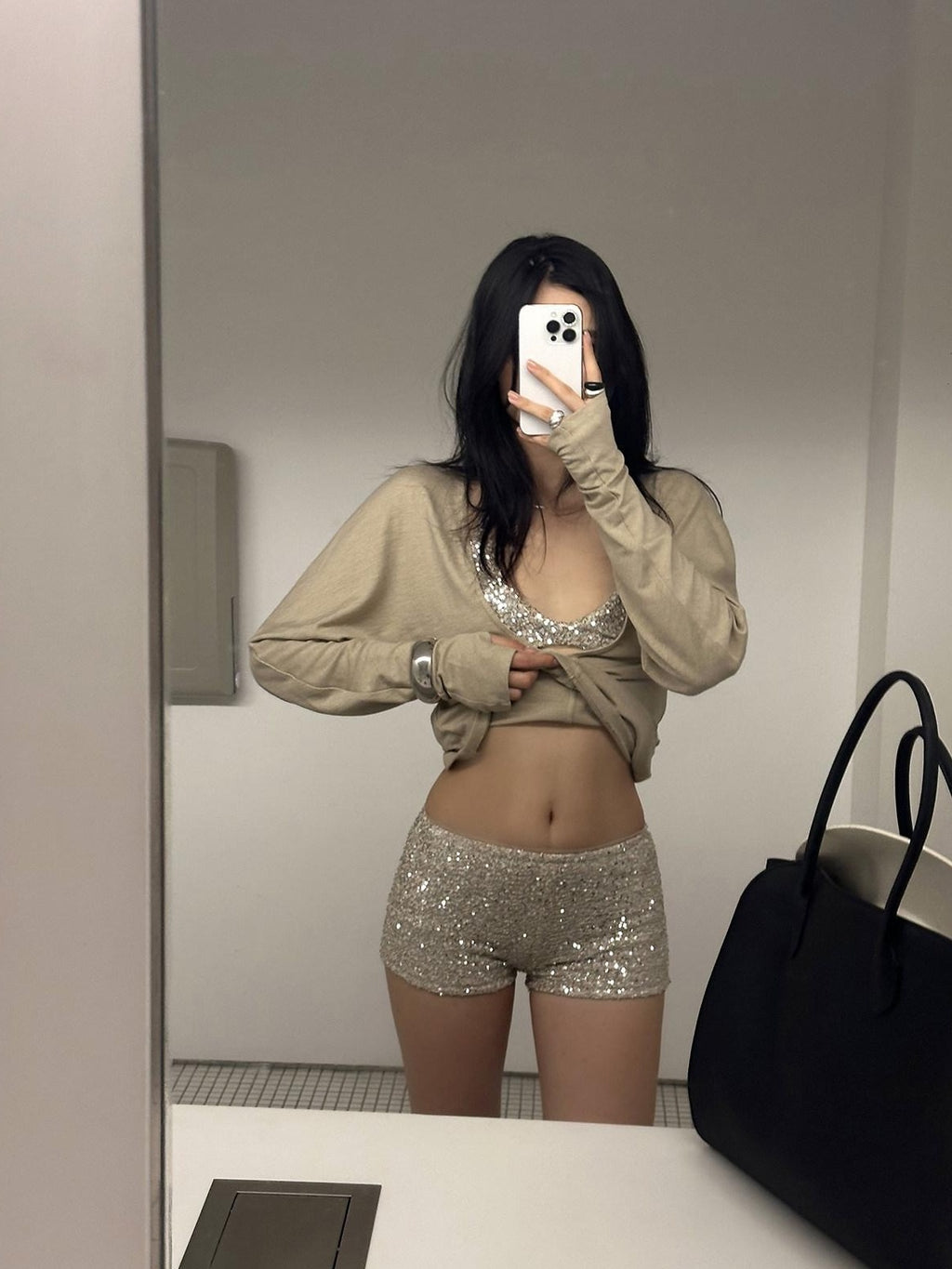 rovente Sequin V-neck Slim Knit Casual Wool Blend Beige Long Sleeve T-Shits