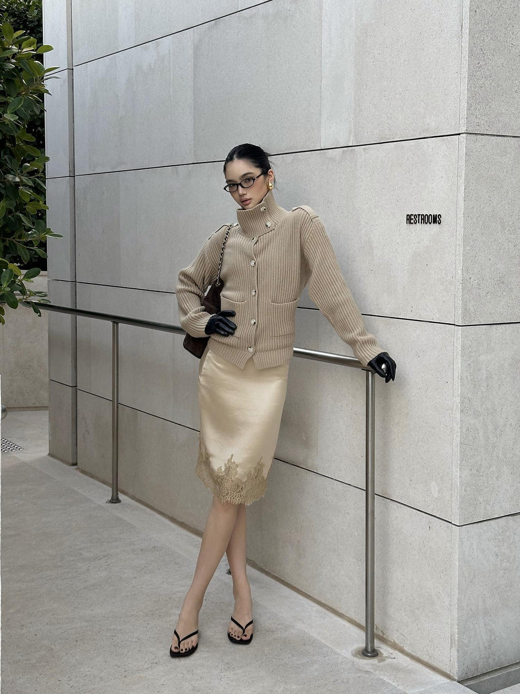 rovente Figure Flattering Slim Pencil Skirt Low Waist Zip Acetate Midi Skits