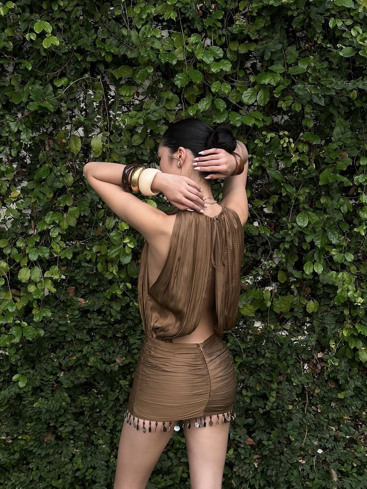 rovente Pleated Vacation Bodycon Spaghetti Strap Sleeveless Brown Polyester Mini Desses