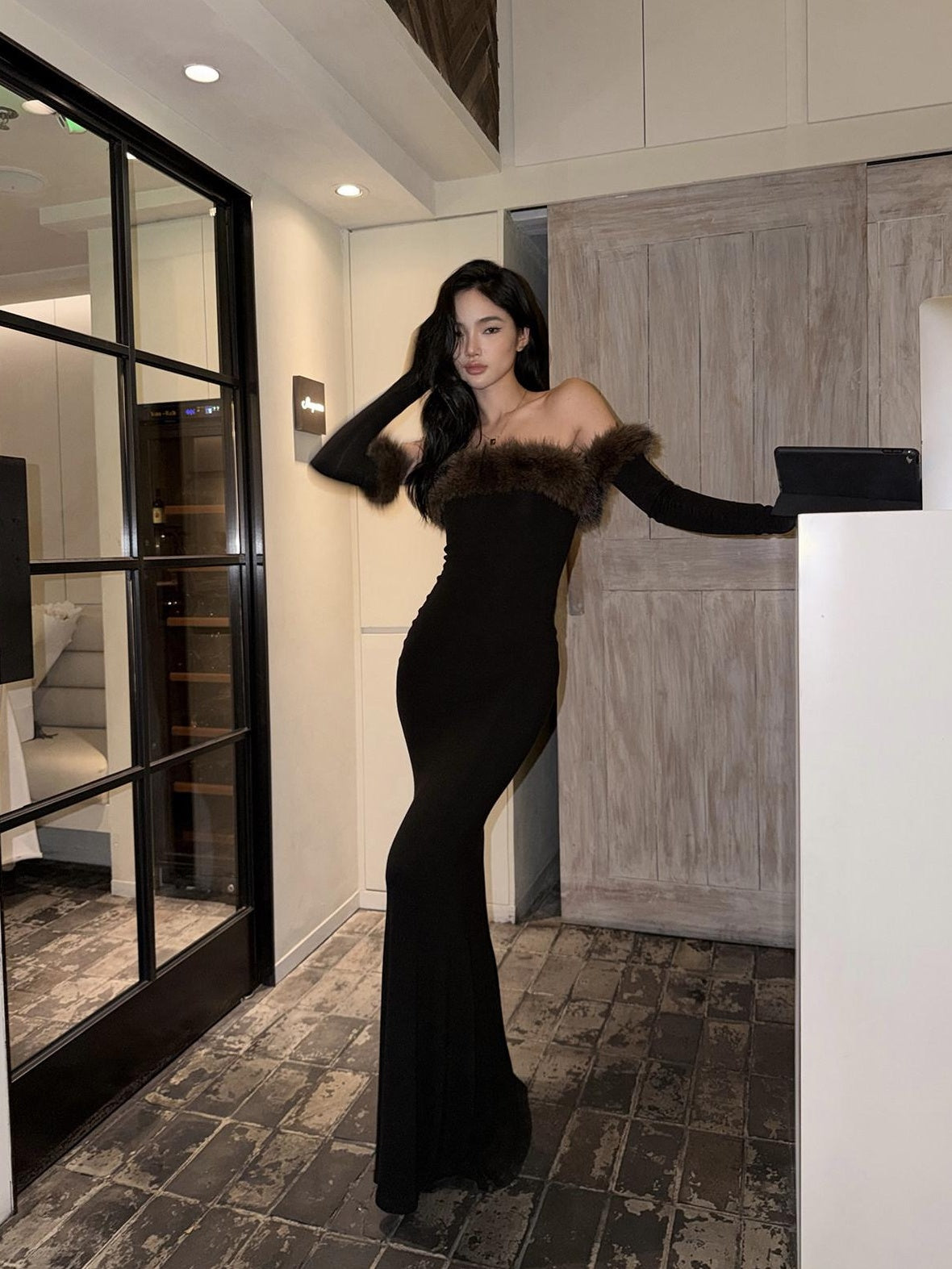rovente High Stretch Elegant Slim Fit Strapless Knit Black Gloves Included Maxi Desses
