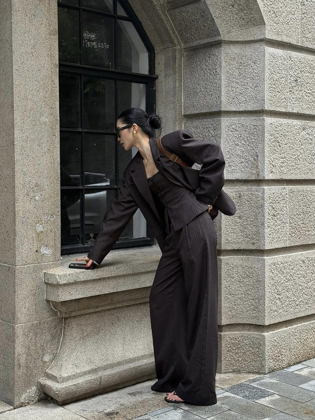 rovente Warm Striped Loose Fit Commuter Work Women Long Sleeve Brown Top & Pants Sets