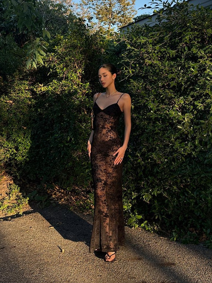 rovente Elegant High Waist V-neck Sleeveless Bodycon Travel Black Stretch Maxi Desses