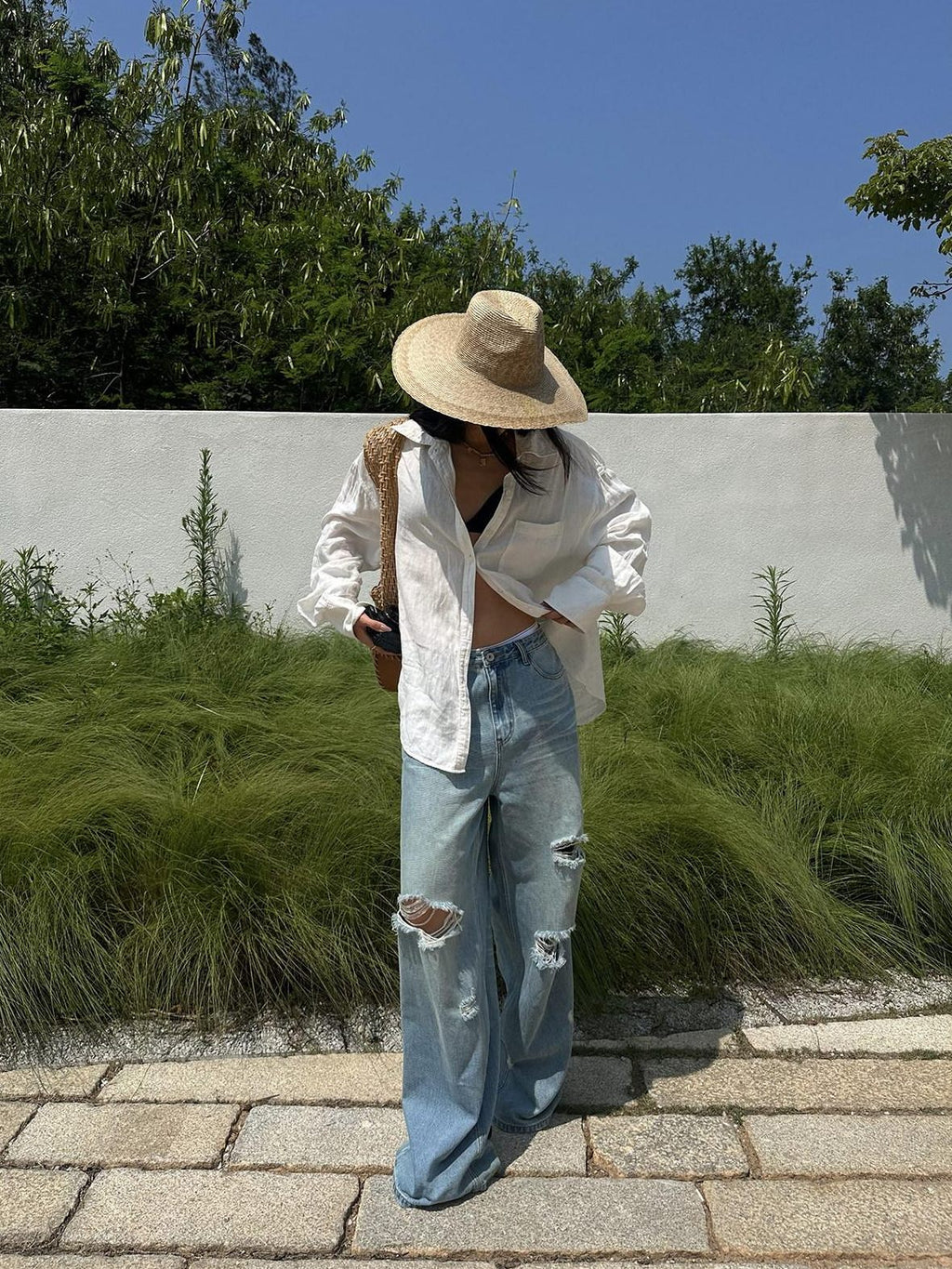 rovente Low Rise Distressed Loose Fit Casual Cotton Blue Women Wide Leg Jeans