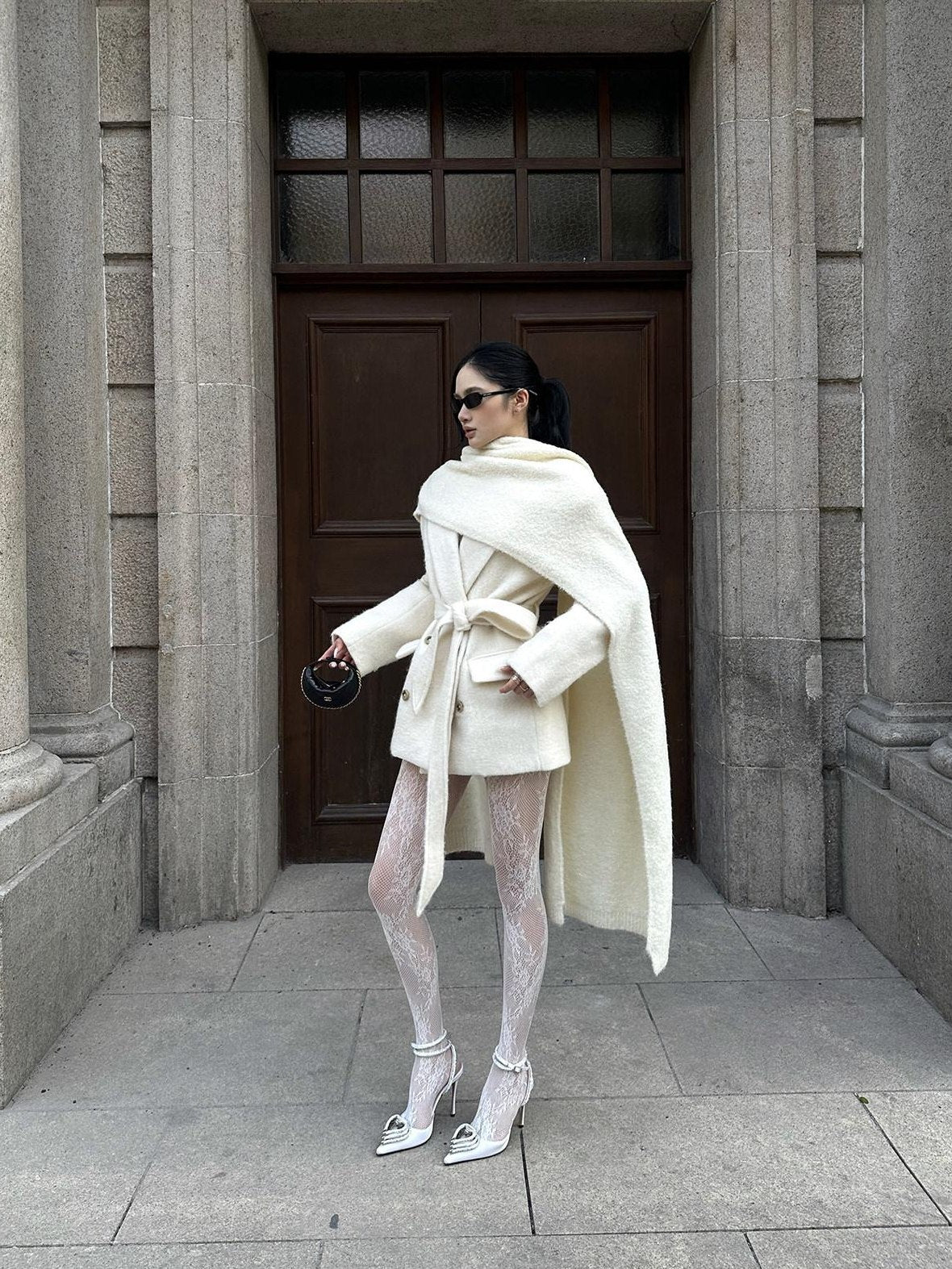 rovente Warm Wool Blend Double Breasted Oversized Commuter Women Ivory Shawl Wool Coats