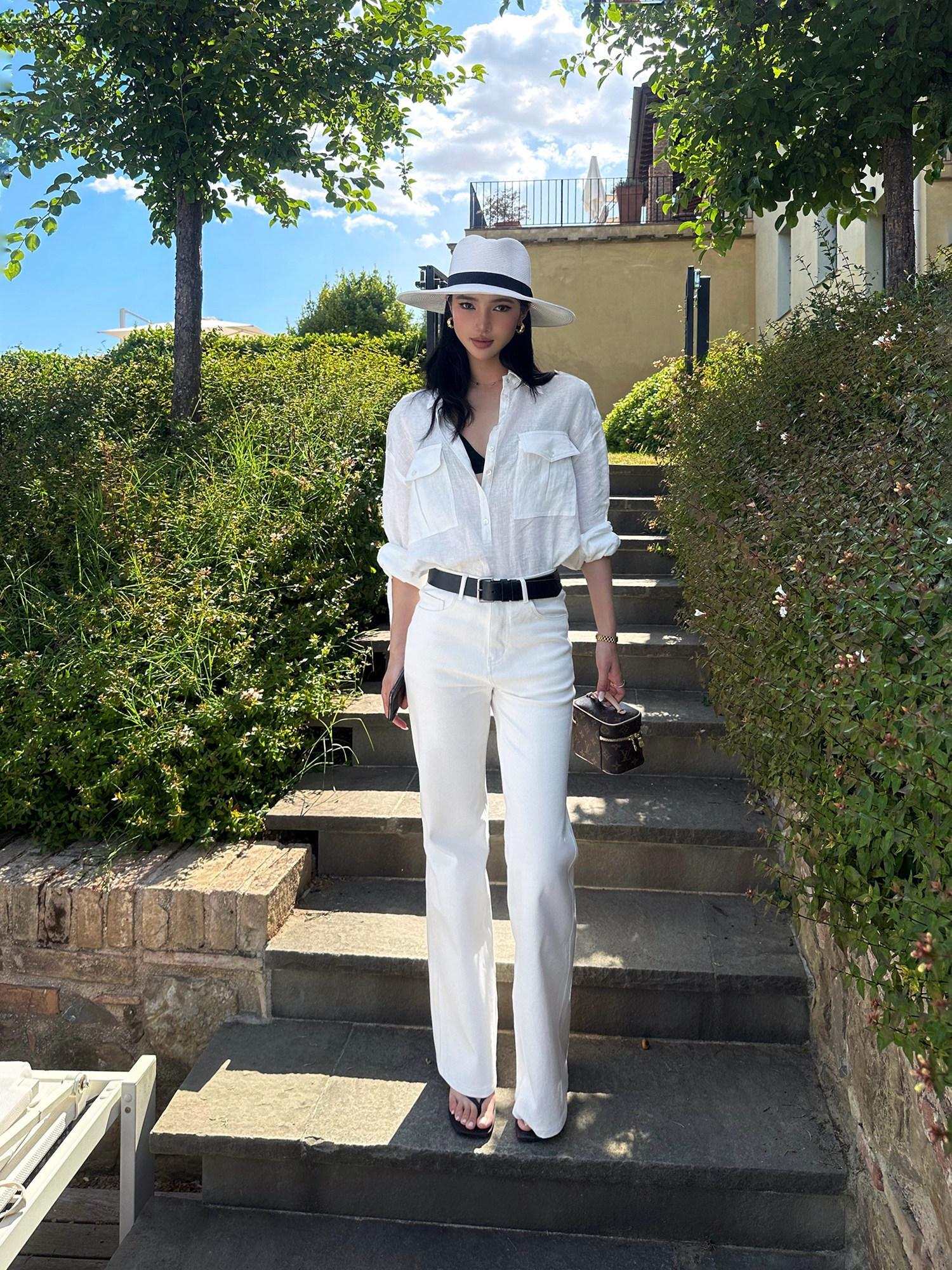 rovente test Slim Micro Stretch Natural Waist Office White Zip Fly Cotton Blend Flared Jeans