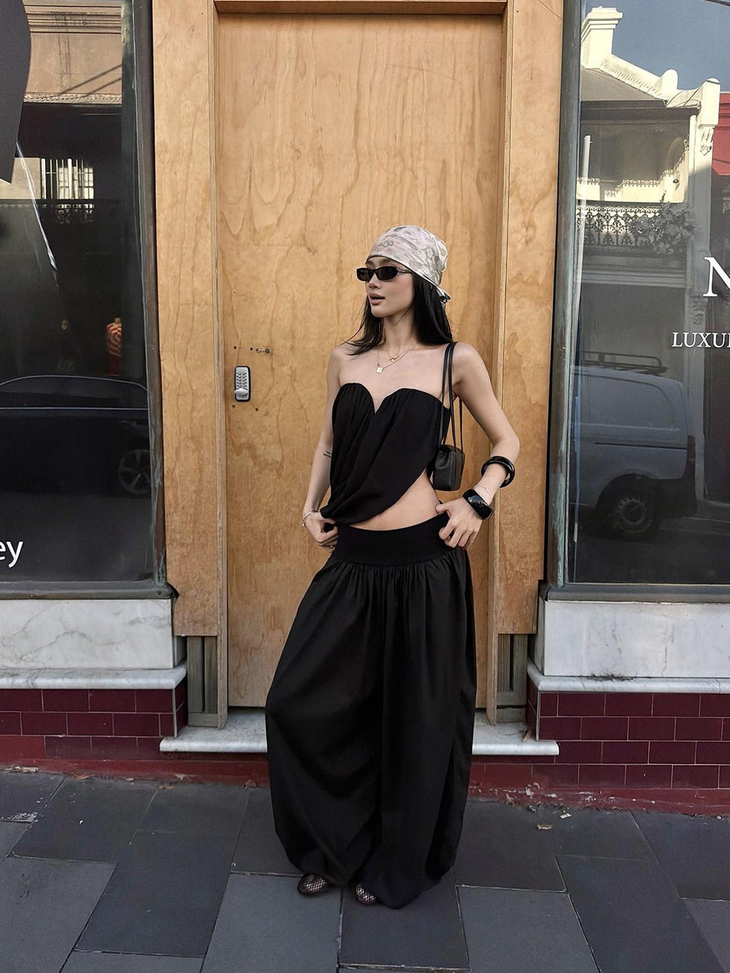 rovente Lyocell Blend Casual Minimal Elastic Waist Pockets Women Black Wide Leg Pants