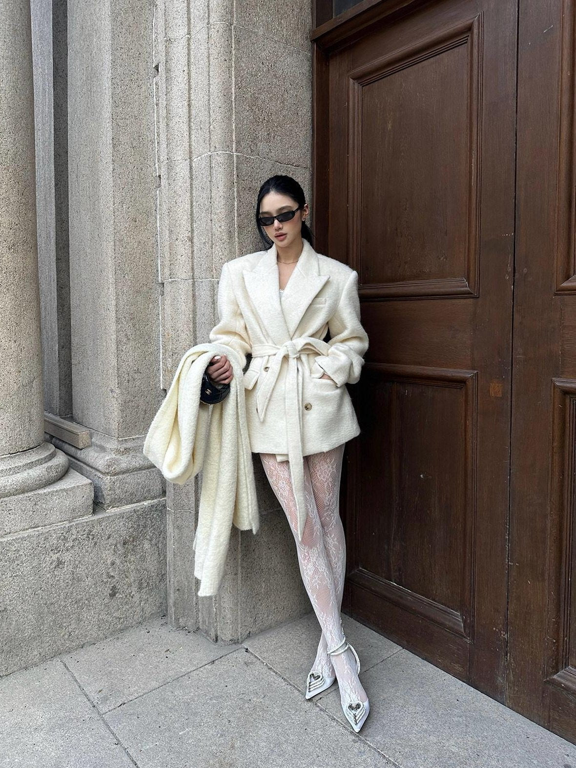 rovente Warm Wool Blend Double Breasted Oversized Commuter Women Ivory Shawl Wool Coats