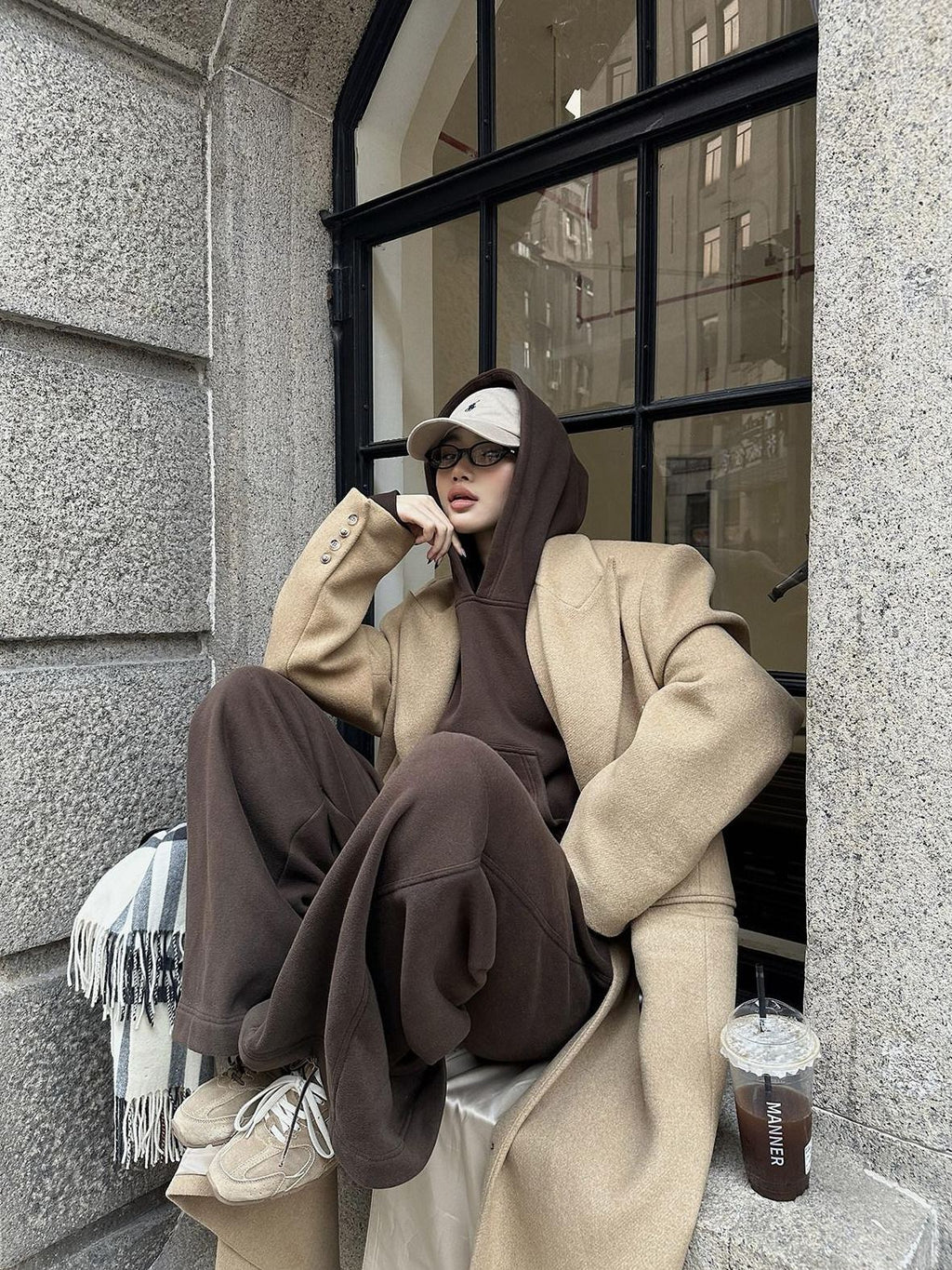 rovente Warm Cotton Blend Loose Fit Hooded Two Piece Casual Women Coffee Hoodie