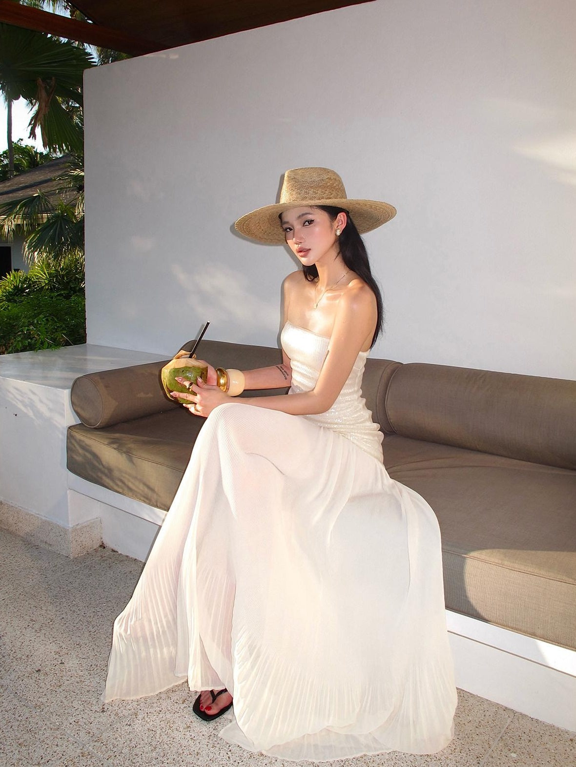 rovente test Elegant Shimmer Strapless Slim Natural Waist Travel Beige Maxi Dresses