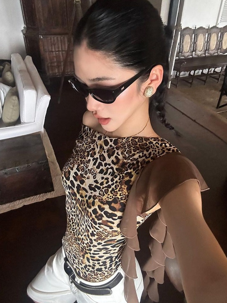 rovente Stretch Polyester Edgy Slim Cropped Asymmetric Leopard Print Shot Sleeve T-Shits