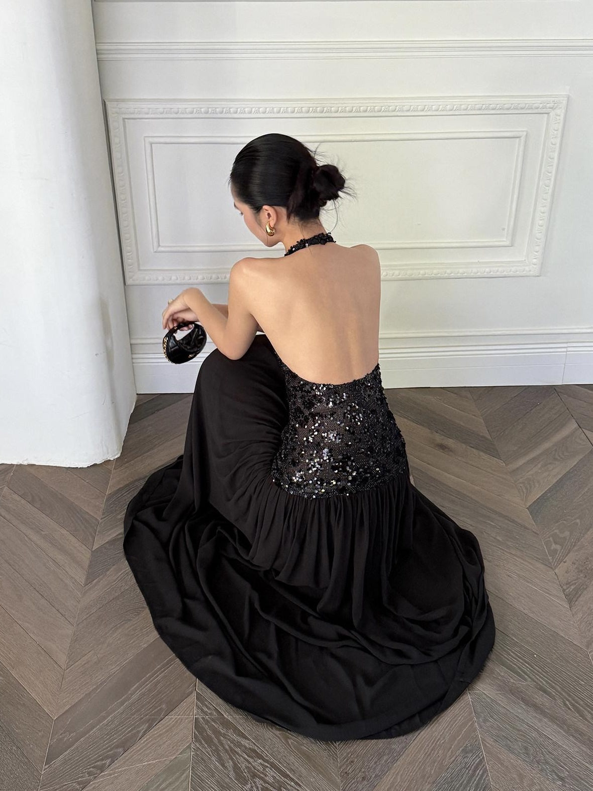 rovente test Shimmer Sequin Halter Neck Natural Waist Banquet Black Stretch Maxi Dresses