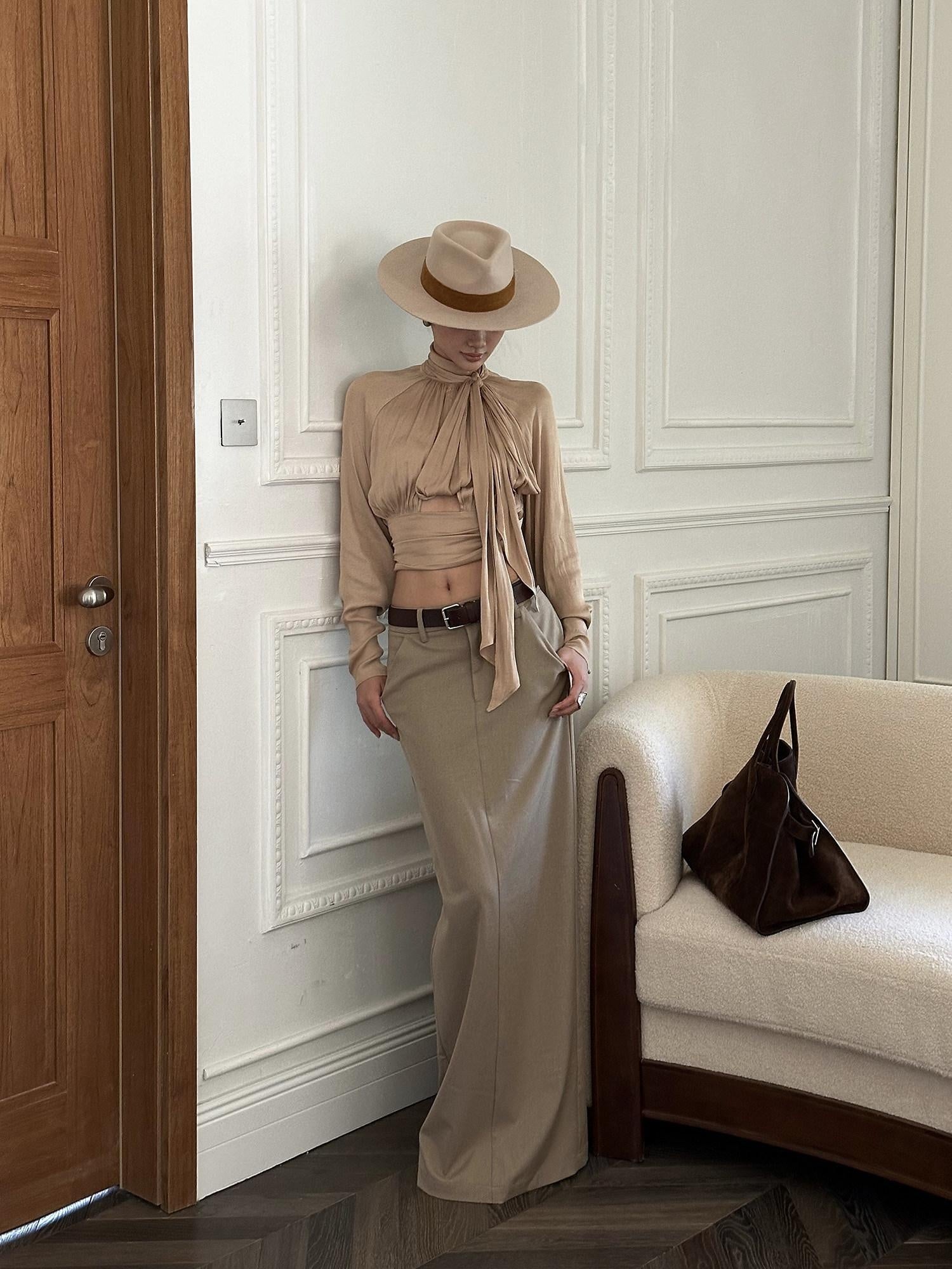 rovente Elegant Slim Waist Stand Collar Women Party Nude Polyester Long Sleeve Cop Tops