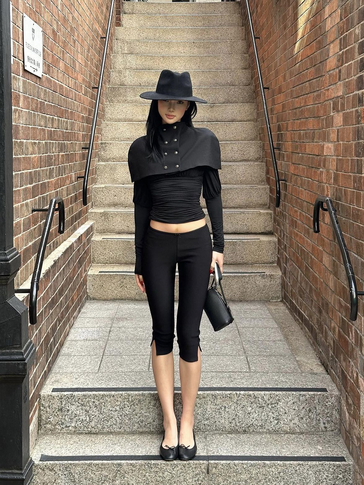 rovente Elegant Stand Collar Short Solid Polyester Women Banquet Long Sleeve T-Shits