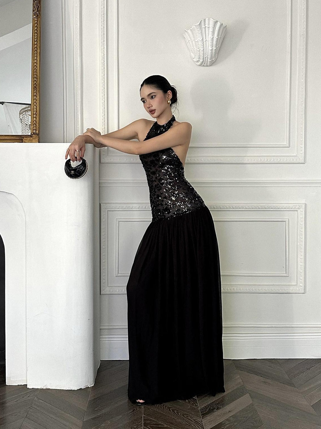 rovente test Shimmer Sequin Halter Neck Natural Waist Banquet Black Stretch Maxi Dresses