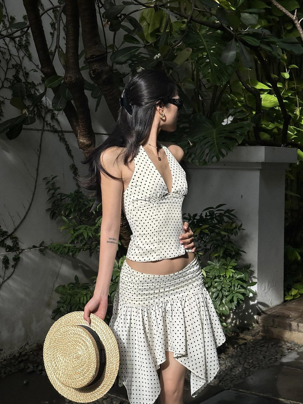 rovente Sexy Polka Dot V-neck Zipper White Cami Skirt Two Piece Top & Skit Sets