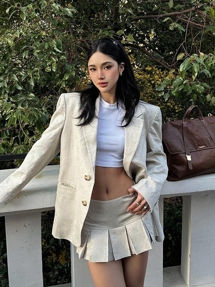 rovente Light Beige Notch Lapel Relaxed Fit Office Women Pleated Skirt Blazes