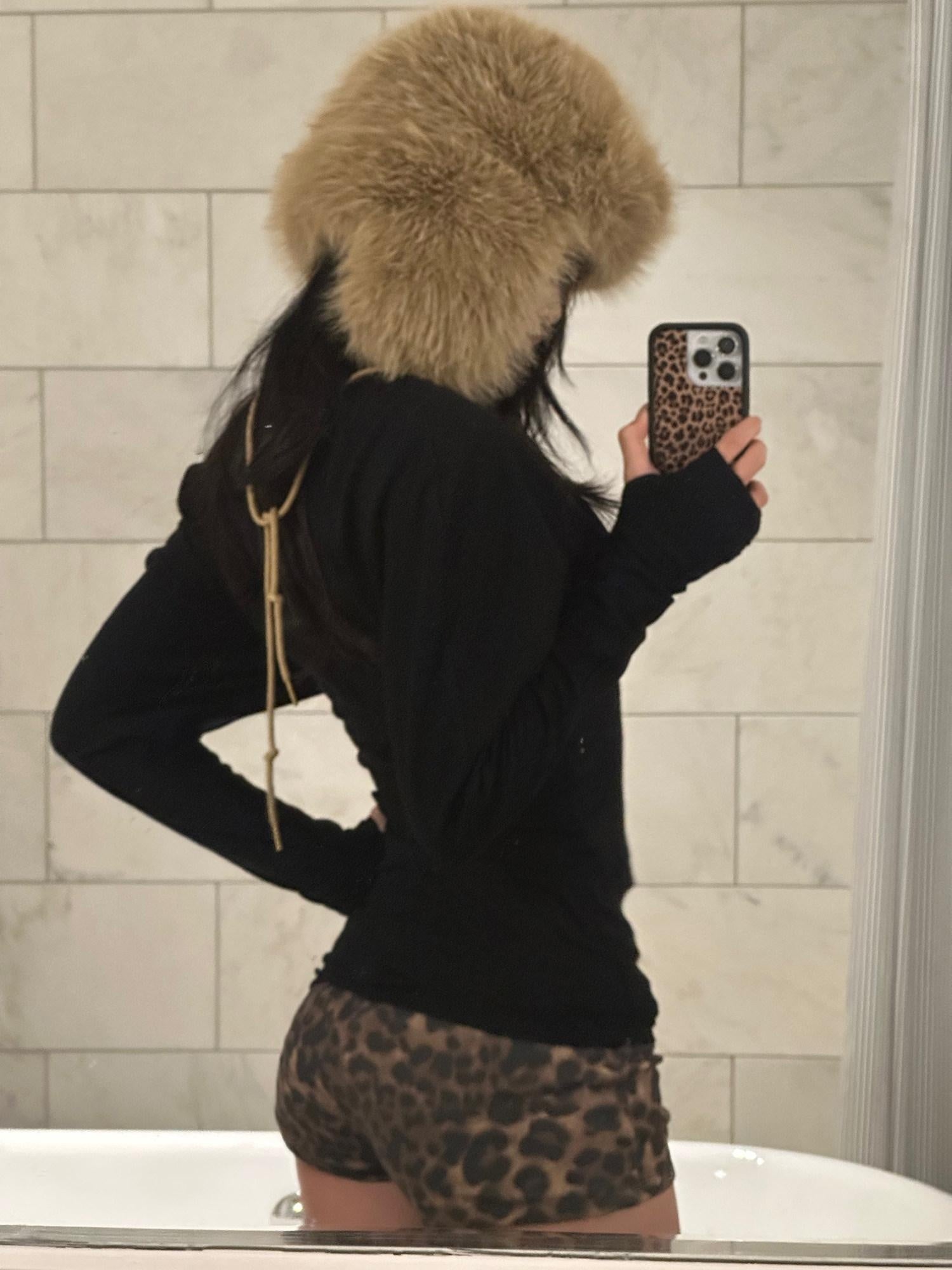 rovente V-neck Slim Knit Black With Leopard Tie Womens Casual Long Sleeve T-Shits